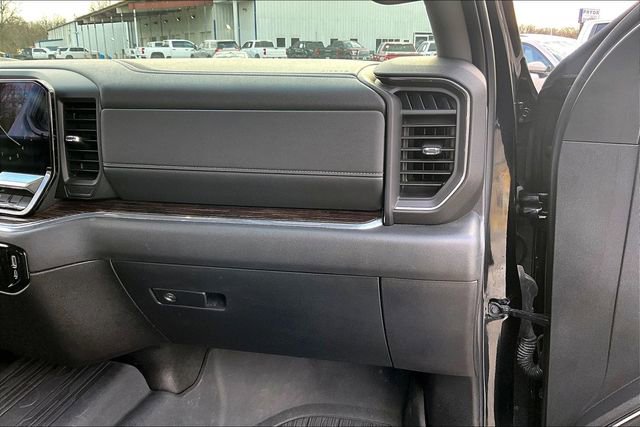 Used 2024 GMC Sierra 1500 Elevation w/ LPO, Elevation Black Package image 27