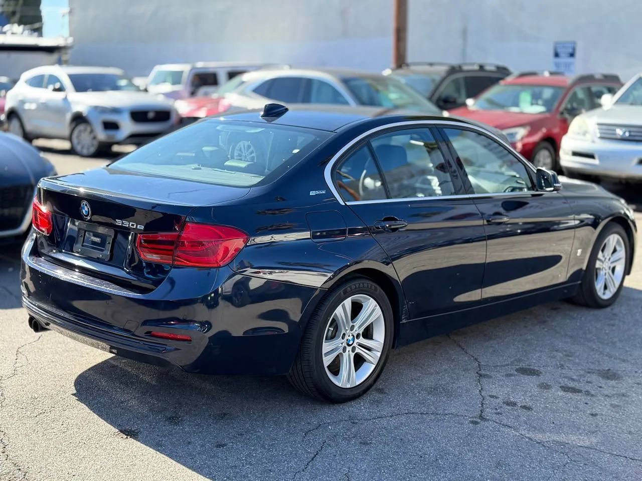 Used 2017 BMW 330e RWD image 14