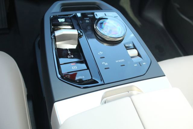 New 2026 BMW iX xDrive45 w/ Premium Package image 13
