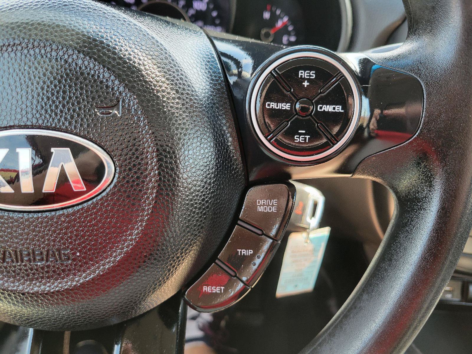 Used 2017 Kia Soul + FWD image 17