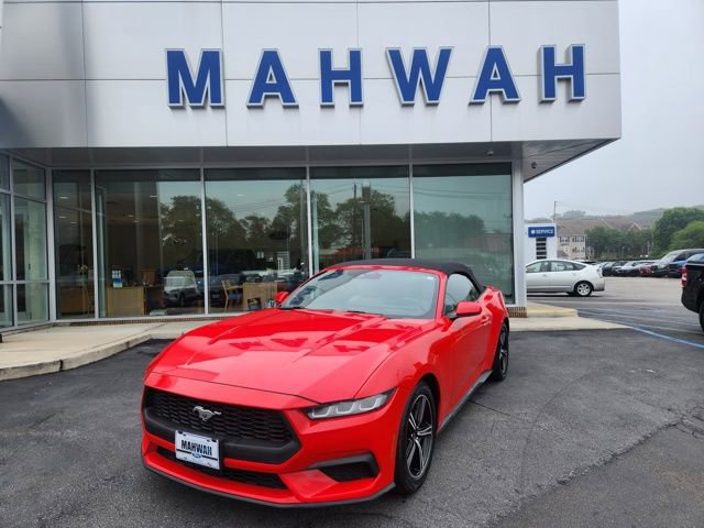 Used 2024 Ford Mustang Premium image 2