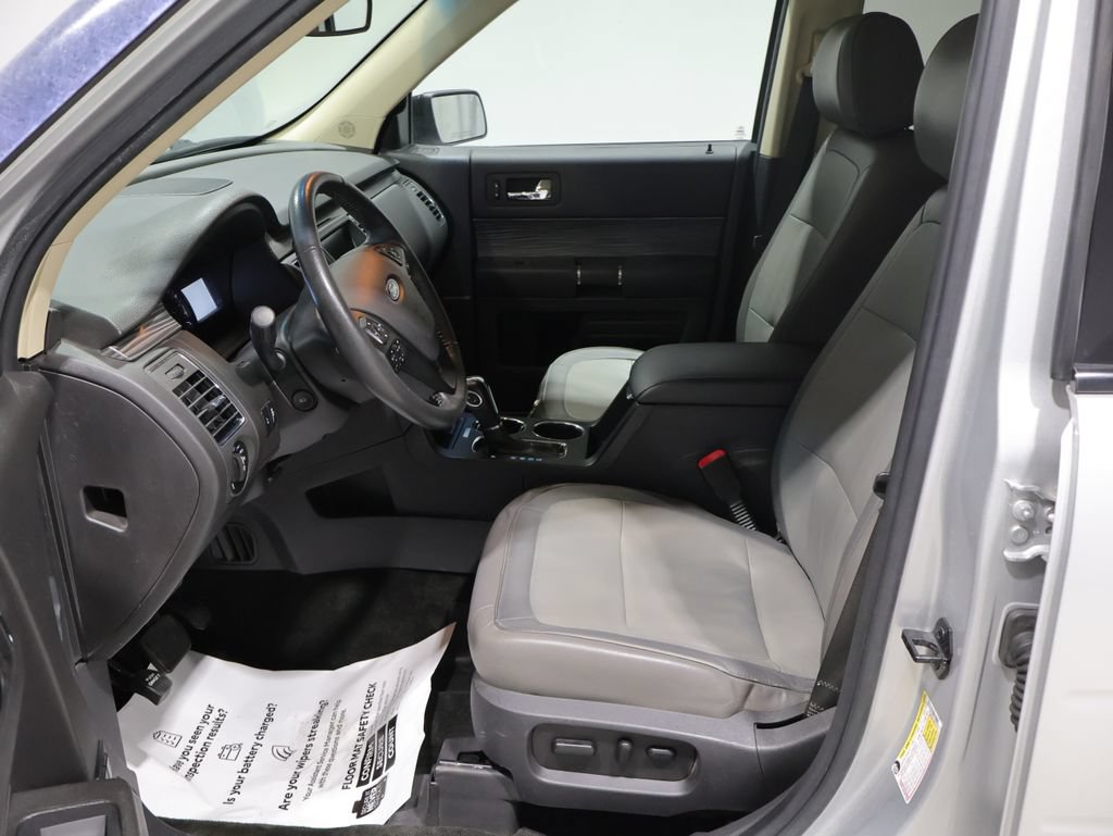 Used 2018 Ford Flex SEL w/ Equipment Group 202A FWD image 10