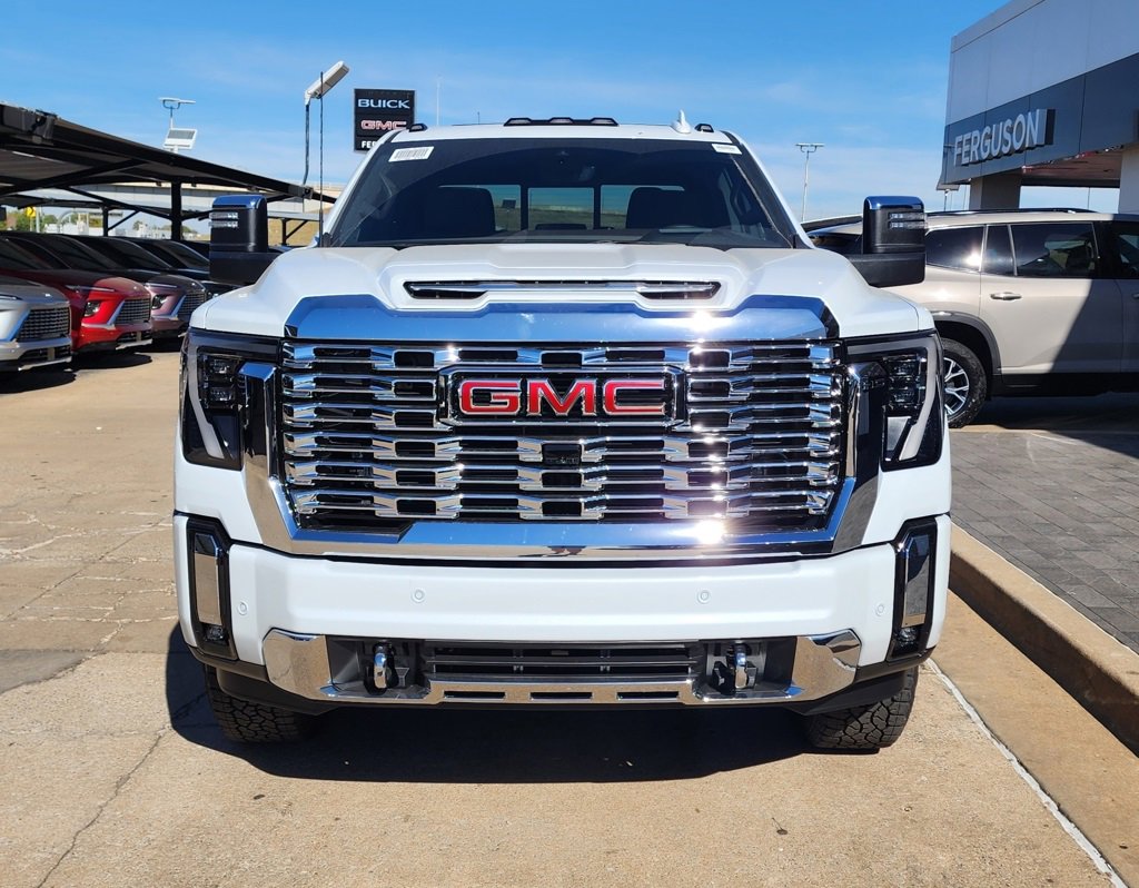 New 2026 GMC Sierra 2500 Denali w/ Denali Reserve Package image 8