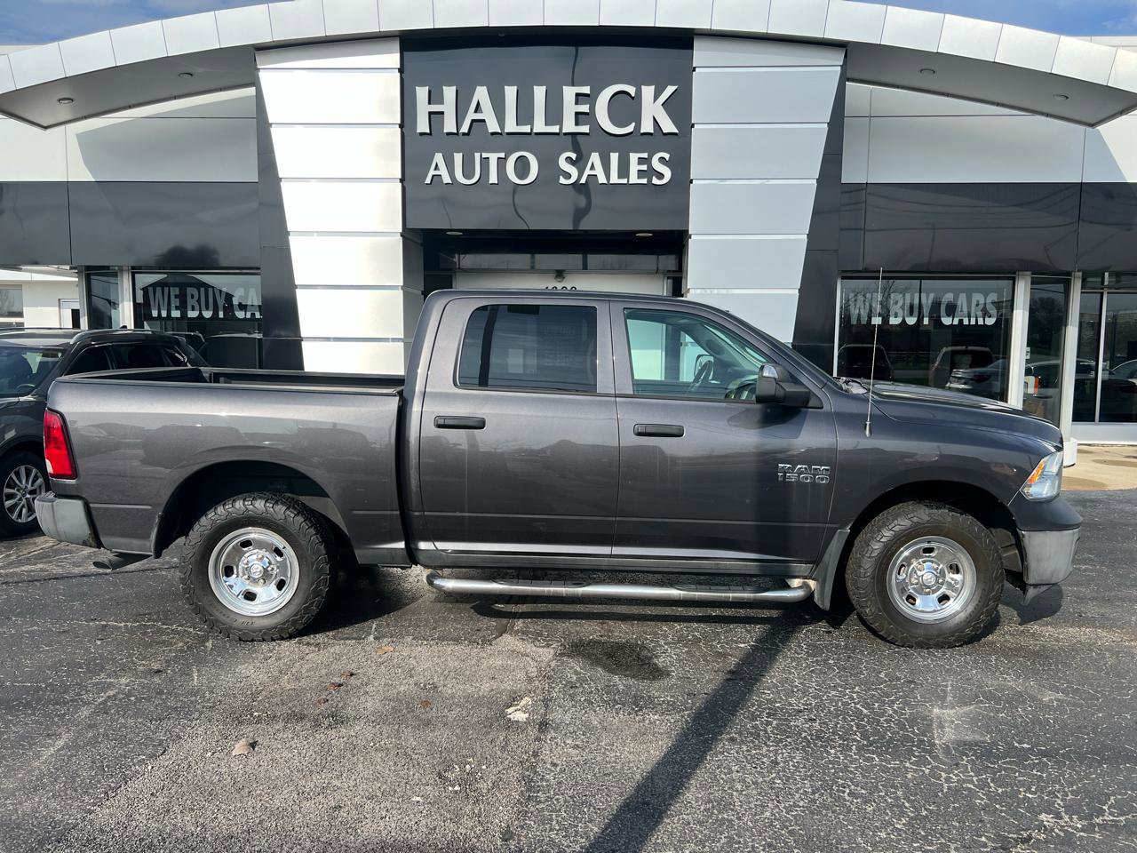 Used 2018 RAM 1500 Tradesman w/ Popular Equipment Group image 1