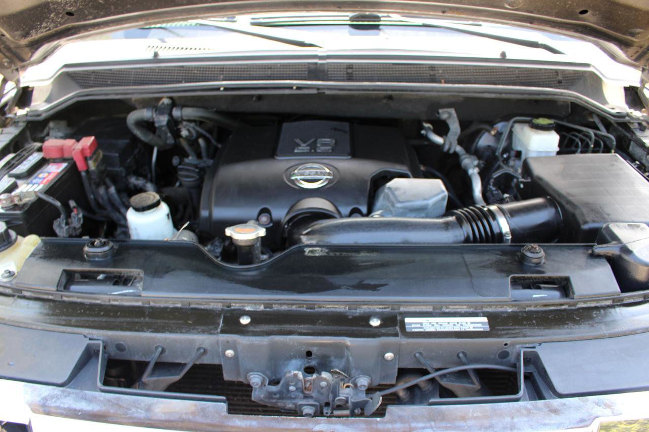 Used 2013 Nissan Armada Platinum image 51