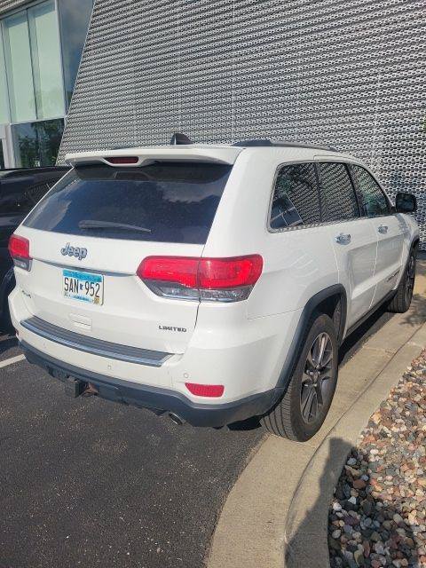 Used 2018 Jeep Grand Cherokee Limited w/ Trailer Tow Group IV AWD/4WD image 6