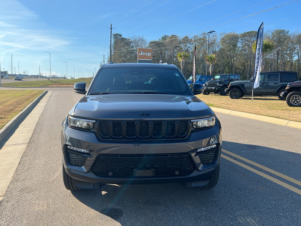 New 2025 Jeep Grand Cherokee Limited w/ Luxury Tech Group II AWD/4WD image 6