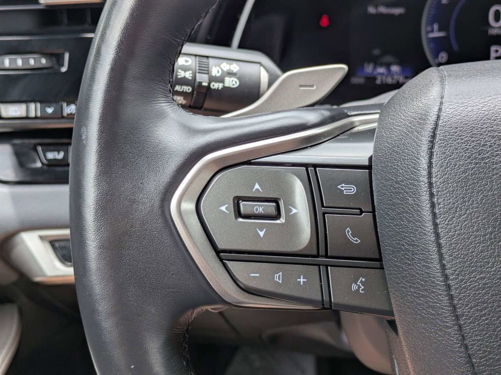 Used 2024 Lexus RX 350 Premium w/ Accessory Package (Z1) FWD image 25