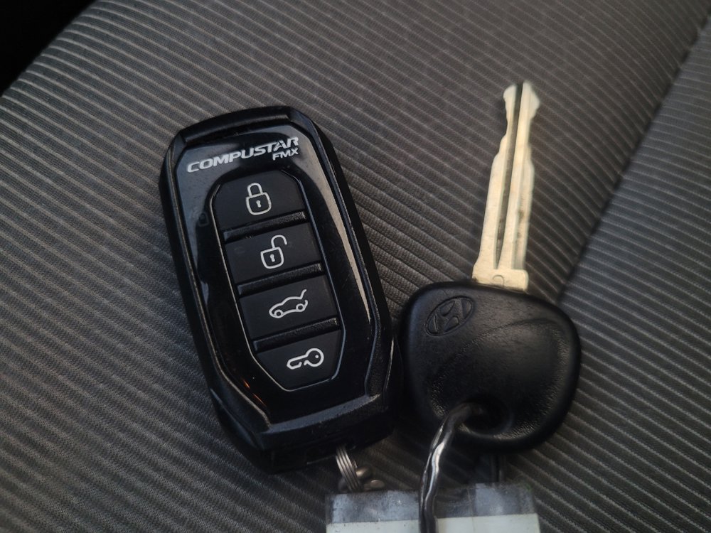 Used 2018 Hyundai Elantra SEL w/ Cargo Package FWD image 32