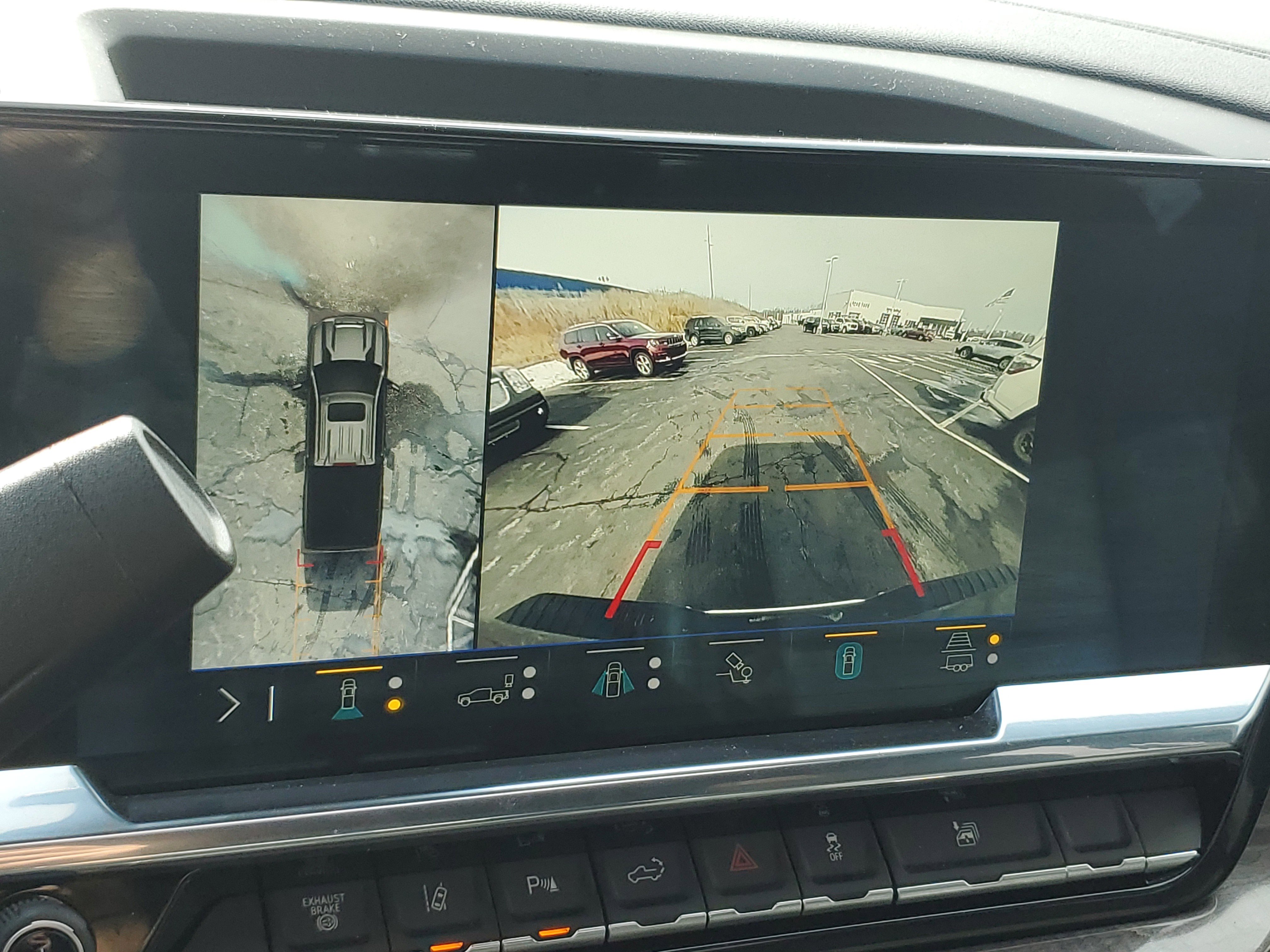 Used 2025 Chevrolet Silverado 2500 LTZ w/ LTZ Plus Package image 28