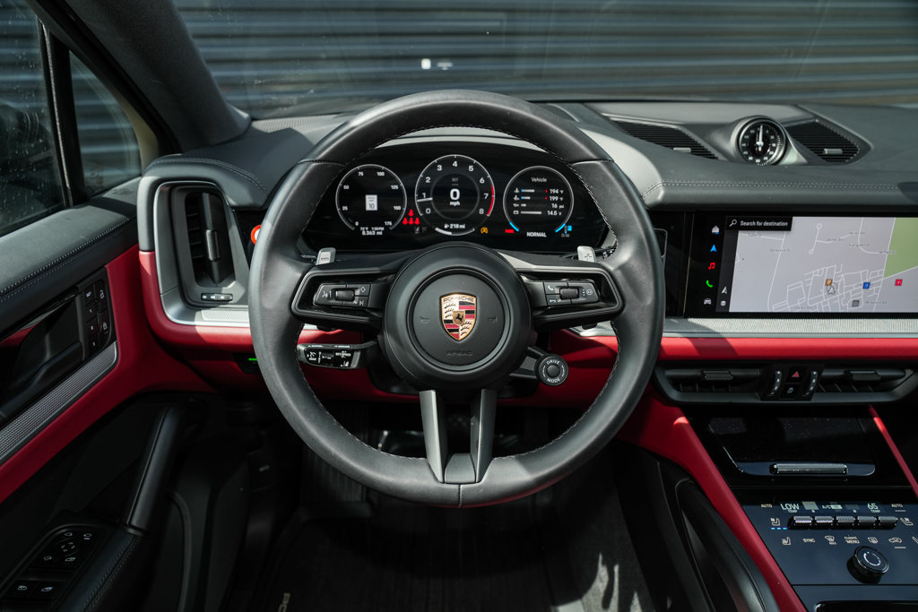 Certified 2026 Porsche Cayenne Coupe AWD/4WD image 29