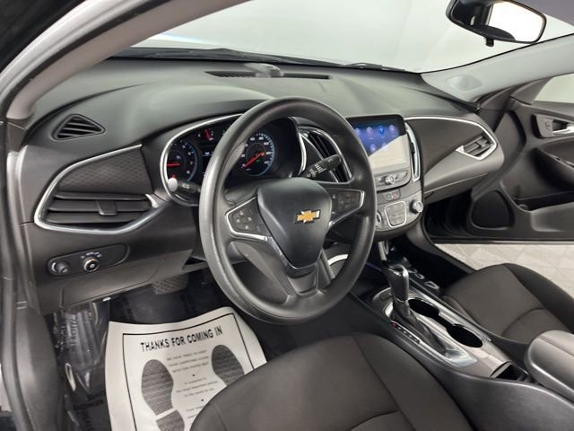 Used 2020 Chevrolet Malibu LT image 19