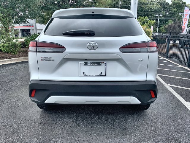 Used 2026 Toyota Corolla Cross LE w/ Moonroof Package FWD image 7