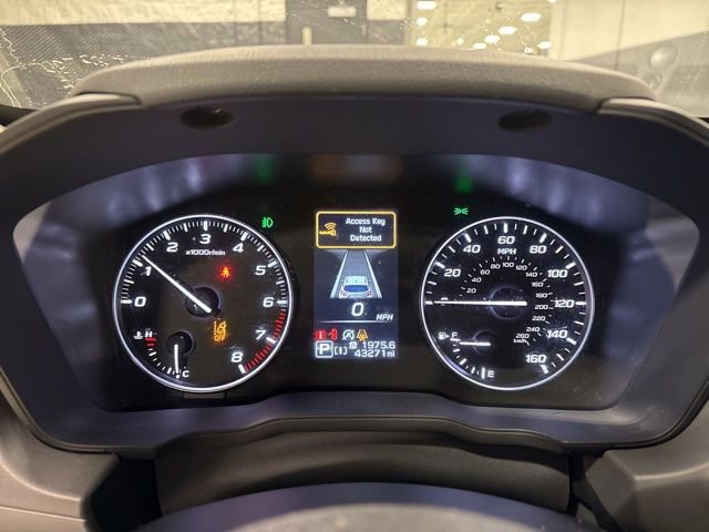 Used 2024 Subaru Crosstrek 2.0i Premium image 24