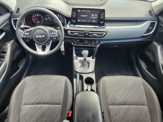 Used 2022 Kia Seltos LX image 20