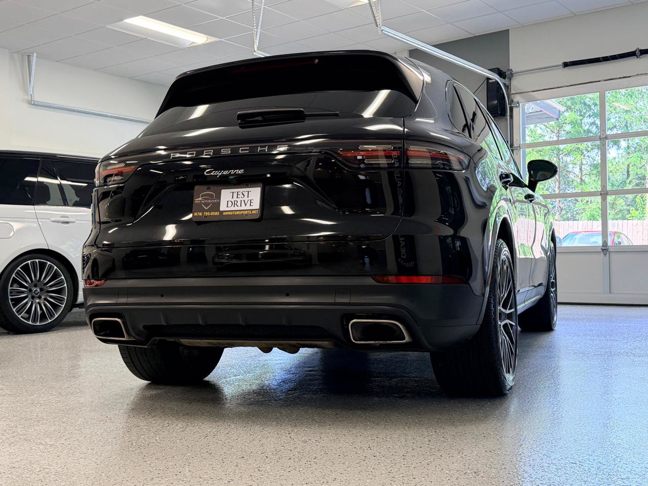 Used 2019 Porsche Cayenne AWD/4WD image 8