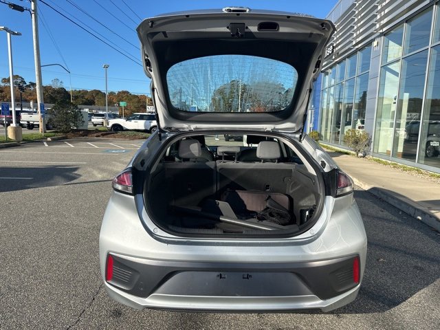 Used 2022 Hyundai Ioniq SEL image 34