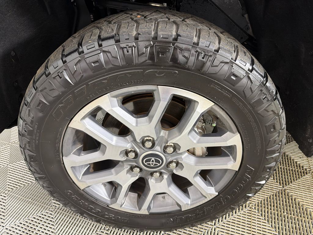 Used 2023 Toyota Tundra 1794 Edition image 12