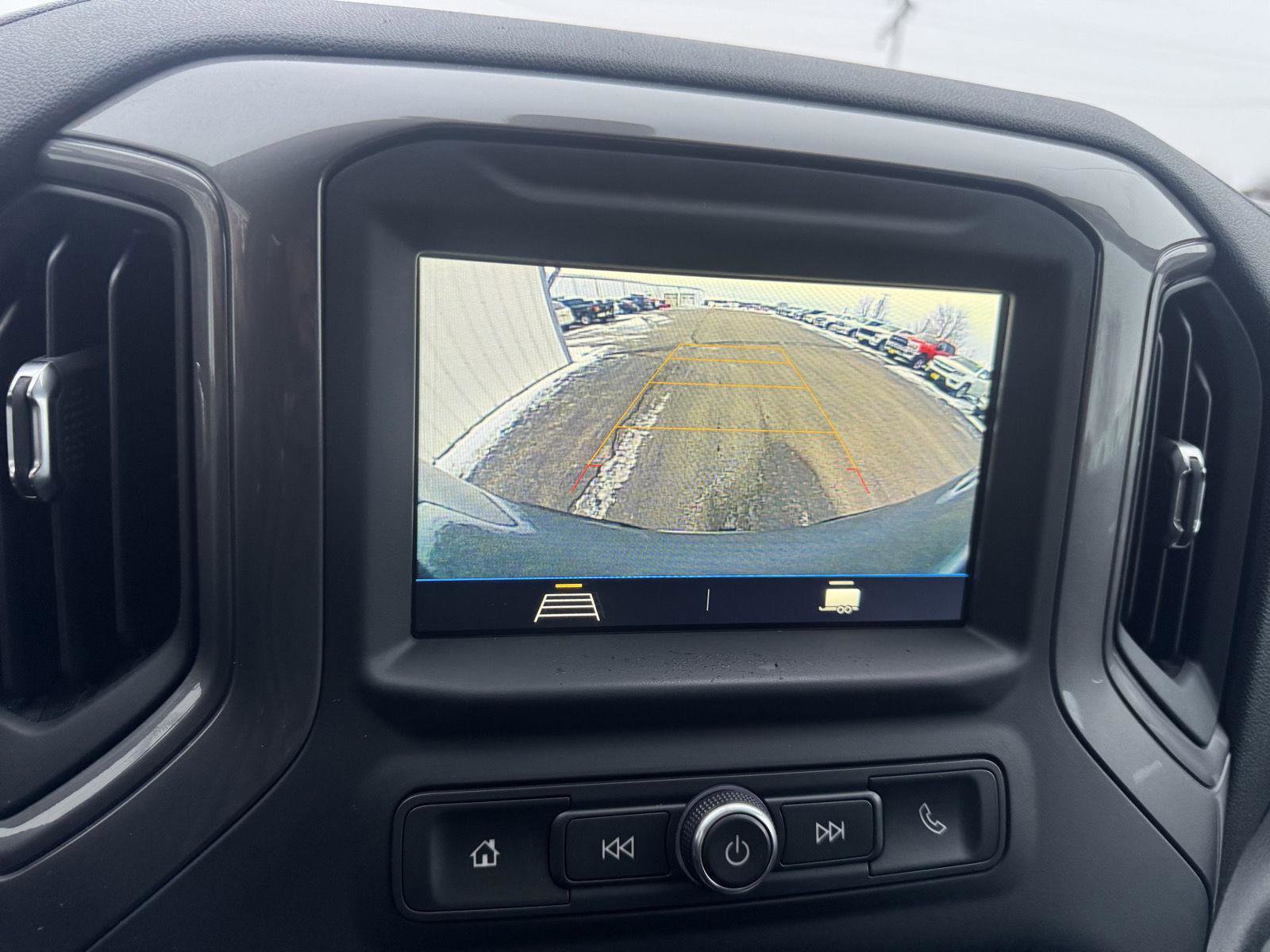 Used 2019 Chevrolet Silverado 1500 Custom image 14