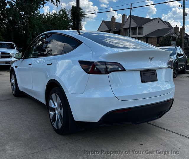 Used 2024 Tesla Model Y Long Range AWD/4WD image 10