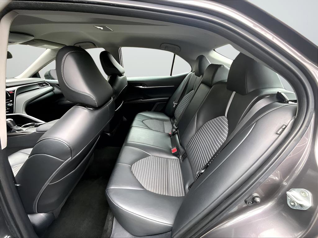 Used 2023 Toyota Camry SE image 25