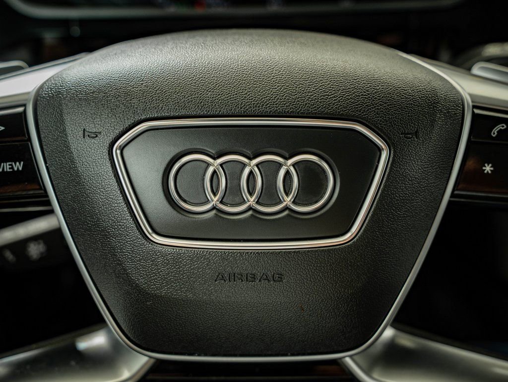 Used 2021 Audi e-tron Premium w/ Convenience Plus Package AWD/4WD image 29