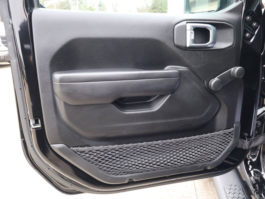 Used 2023 Jeep Wrangler Sport image 10