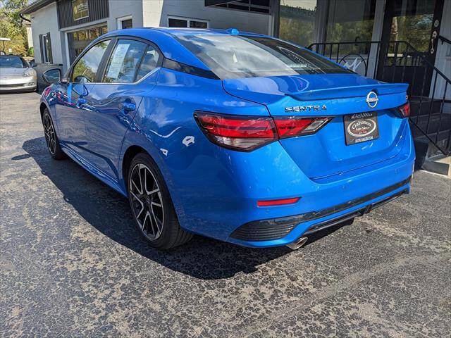Used 2025 Nissan Sentra SR image 3