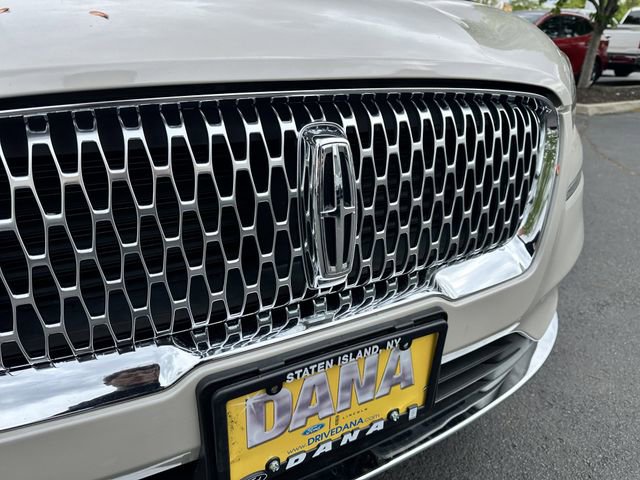 Certified 2020 Lincoln Corsair AWD w/ Equipment Group 101A image 10