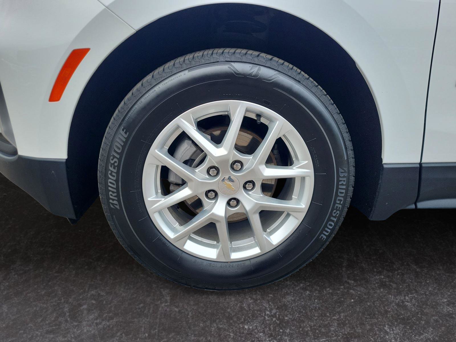 Used 2024 Chevrolet Equinox LT image 15