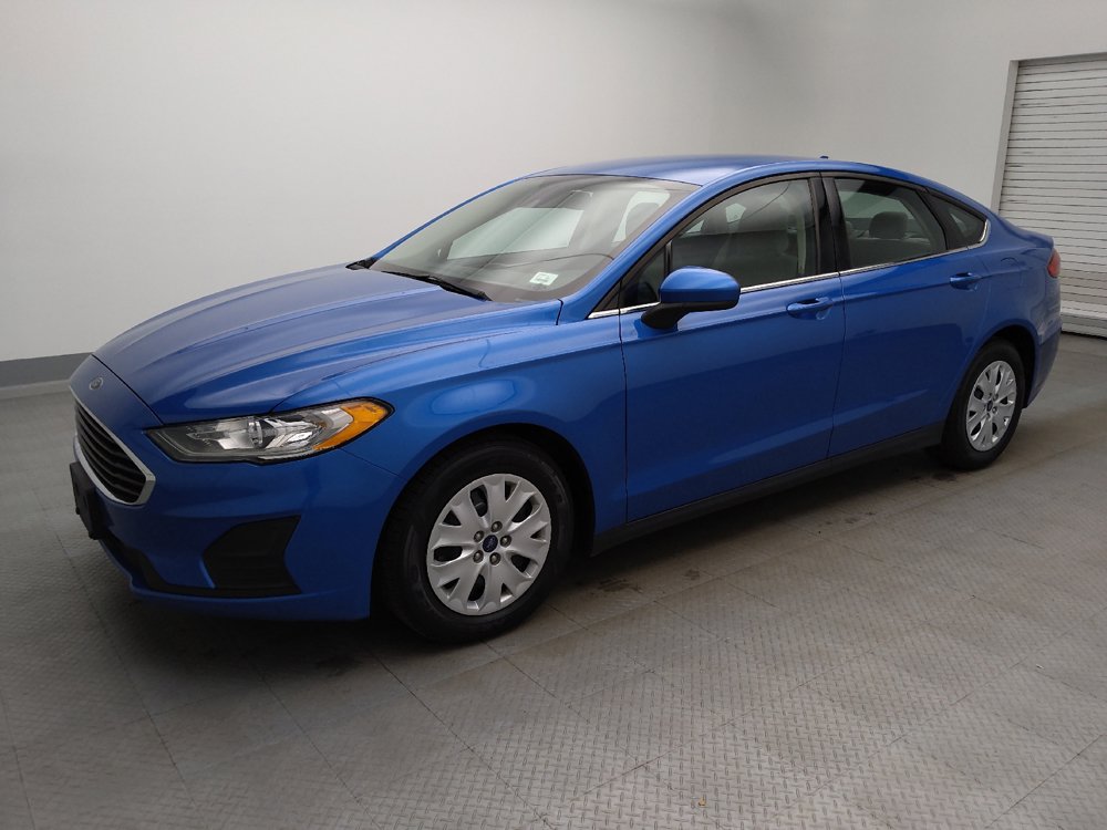 Used 2020 Ford Fusion S FWD image 2