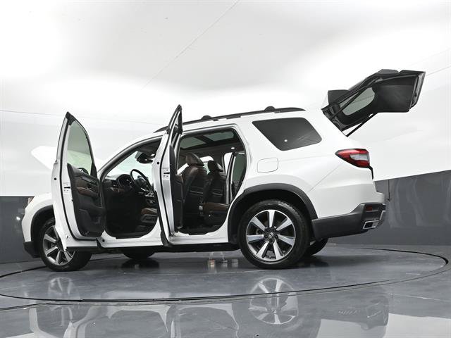 Used 2024 Honda Pilot Elite image 51