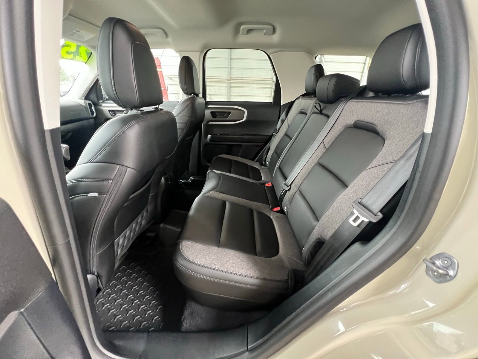 Used 2025 Ford Bronco Sport Big Bend w/ Black Appearance Package image 18