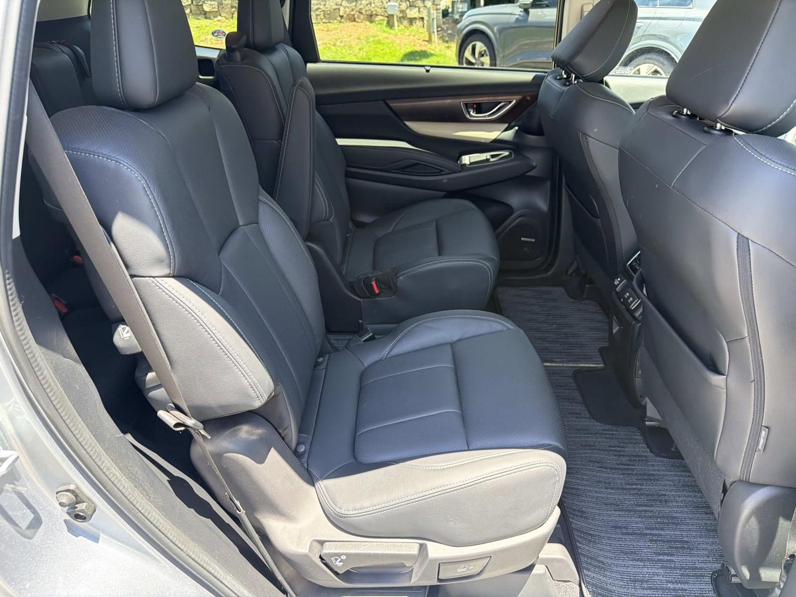 Certified 2022 Subaru Ascent Touring AWD/4WD image 15