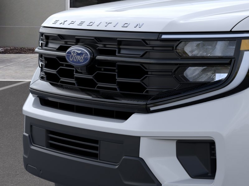 New 2026 Ford Expedition Active image 17