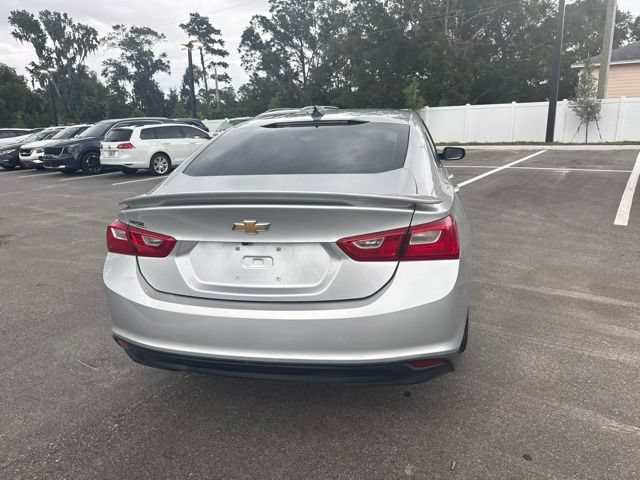 Used 2020 Chevrolet Malibu LS FWD image 4
