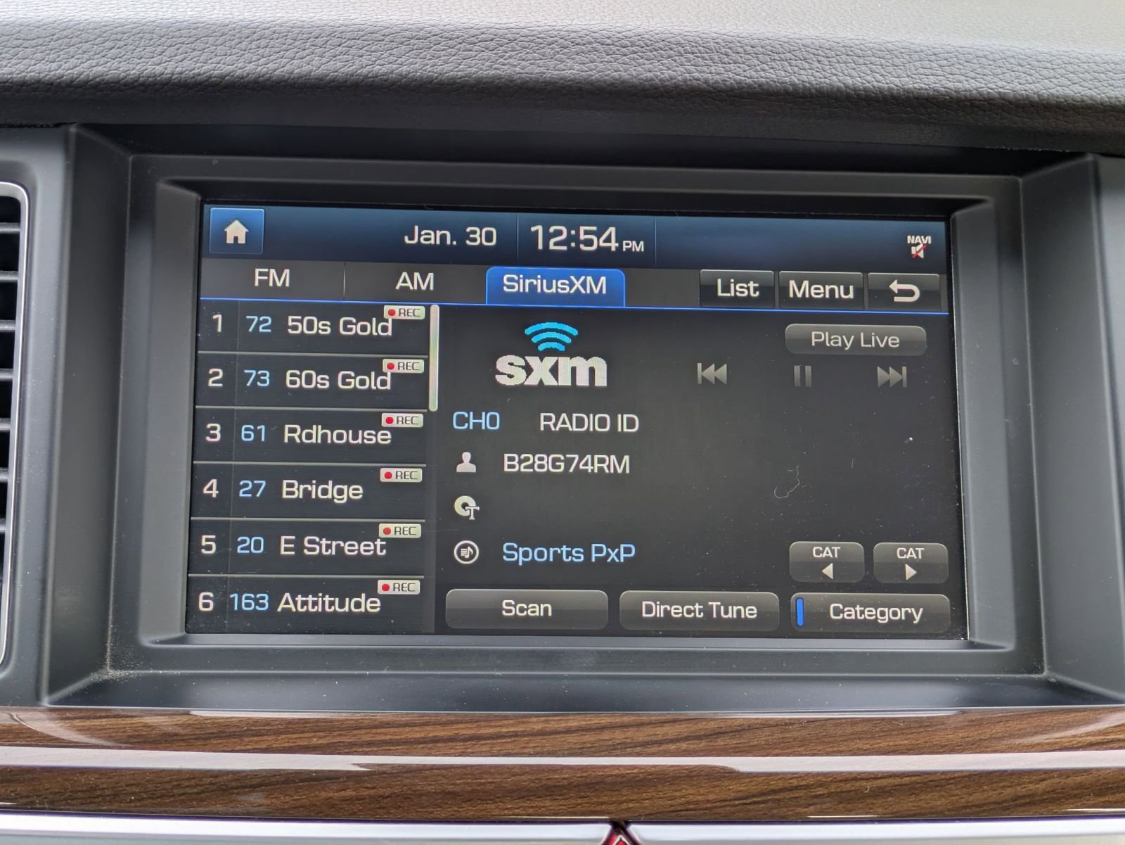 Used 2015 Hyundai Genesis 3.8 w/ Option Group 03 image 12