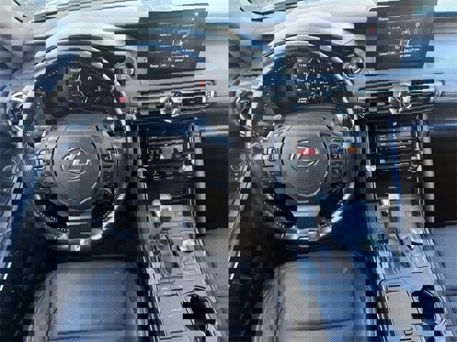 Used 2021 Lexus IS 350 F Sport image 12