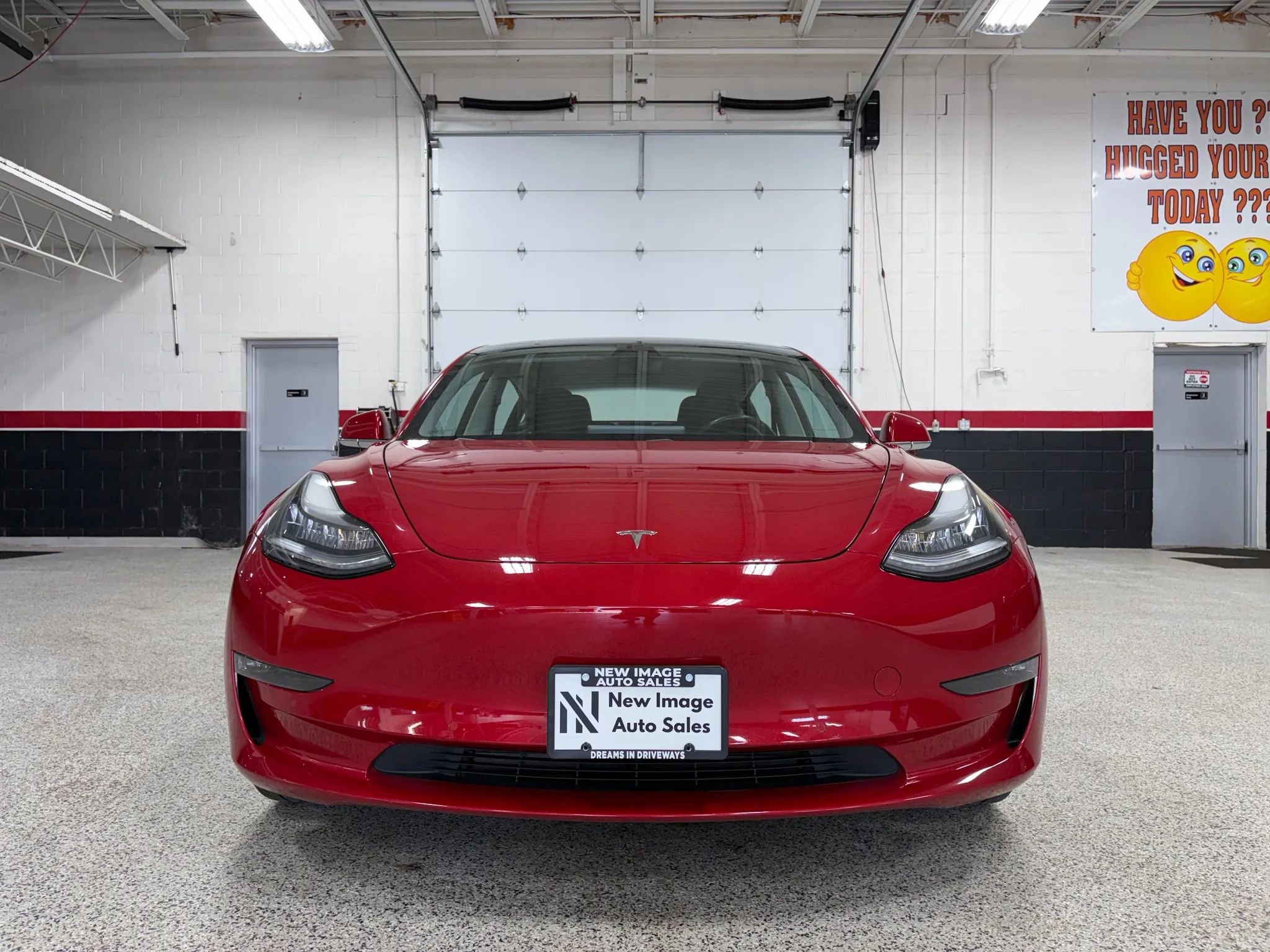 Used 2018 Tesla Model 3 Mid Range image 11