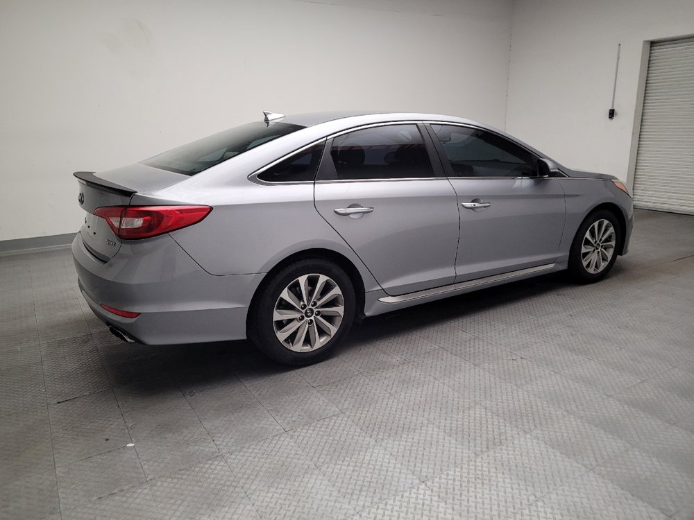 Used 2015 Hyundai Sonata Sport w/ Option Group 03 FWD image 10