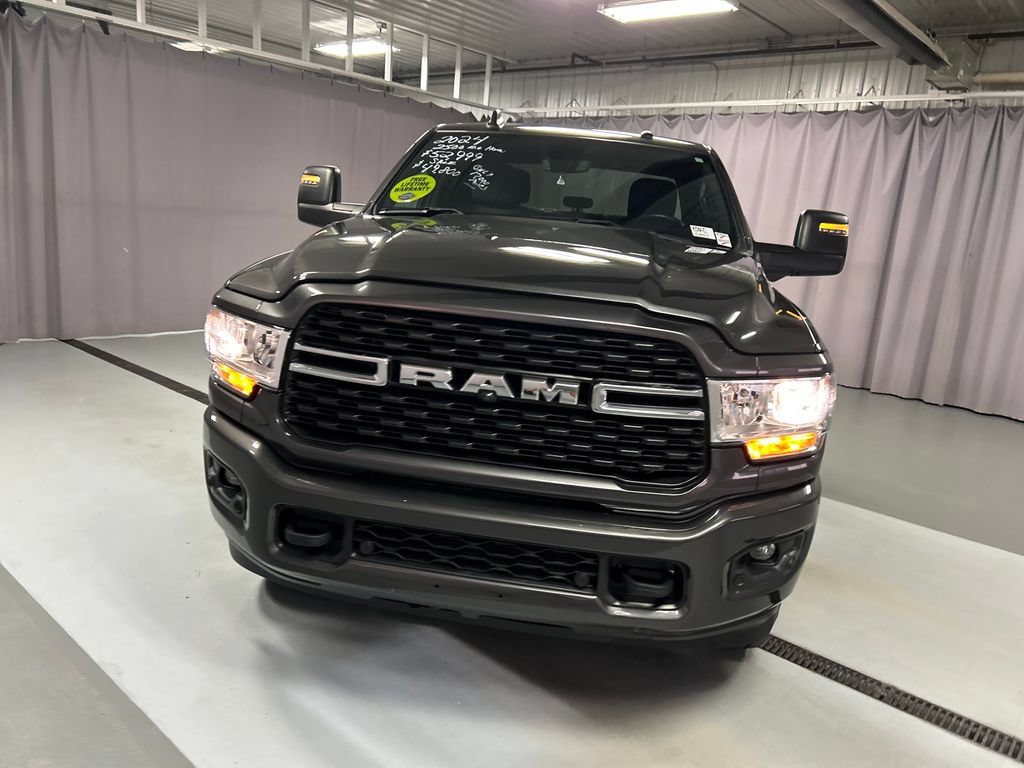 Used 2024 RAM 2500 Big Horn w/ Towing Technology Group AWD/4WD image 2