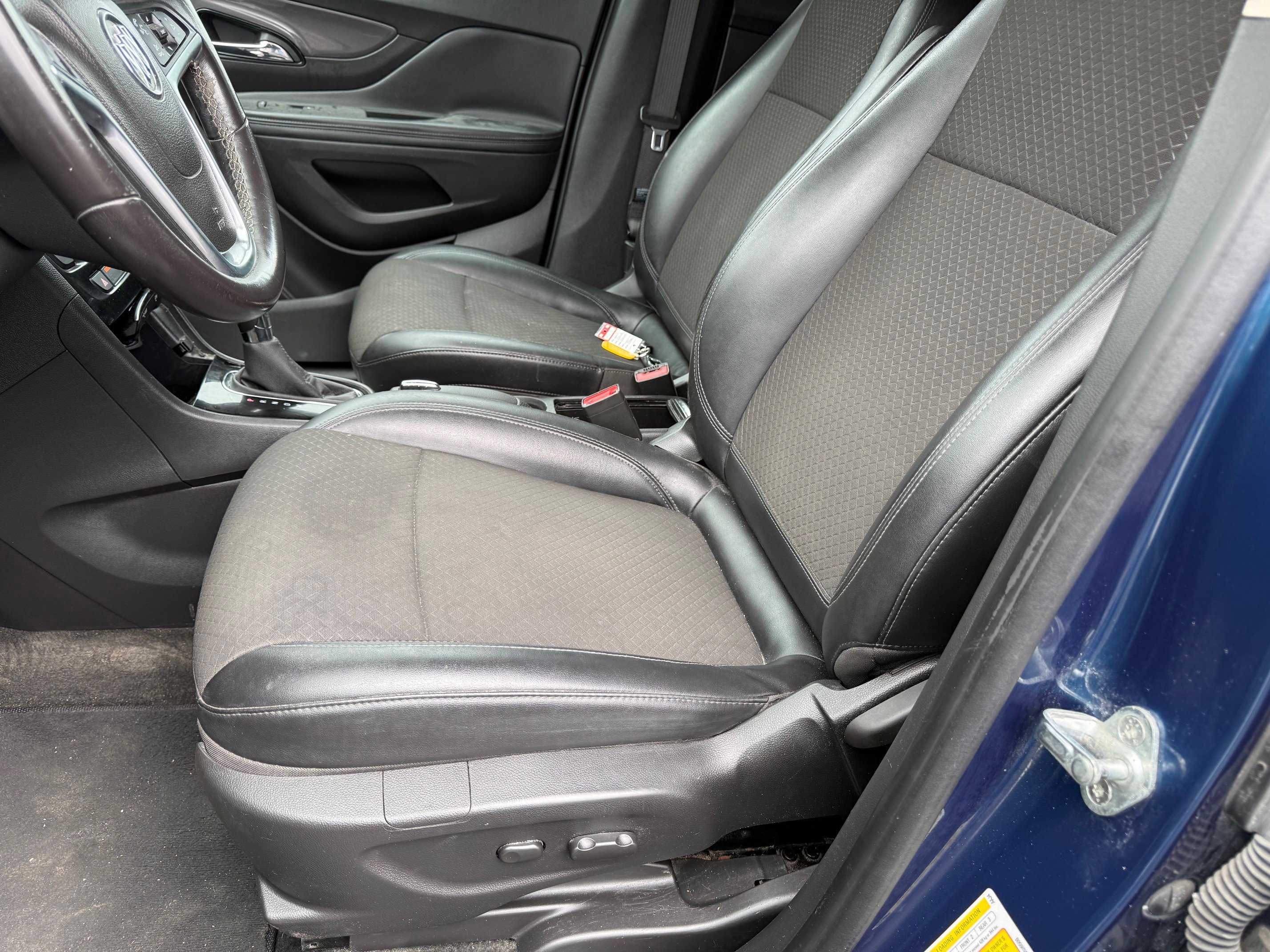 Used 2019 Buick Encore Preferred image 8