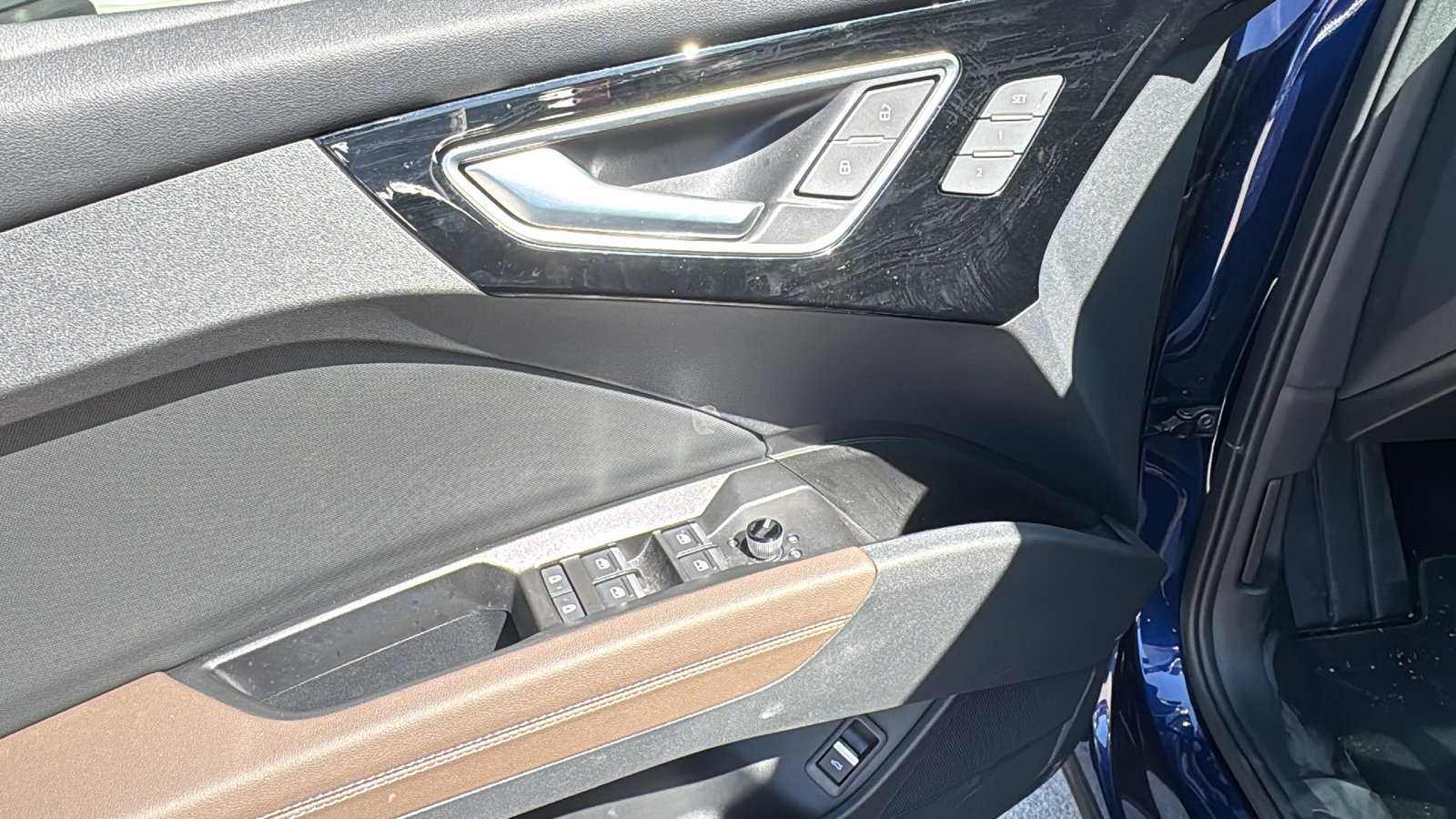 Used 2026 Audi Q4 e-tron Premium w/ Convenience Package image 13