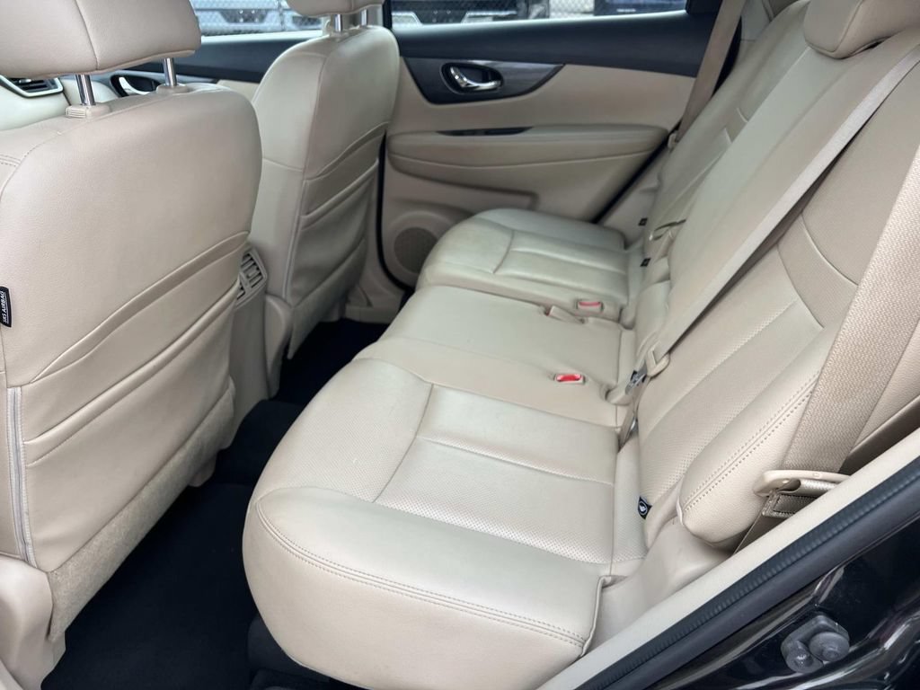 Used 2016 Nissan Rogue SL AWD/4WD image 11
