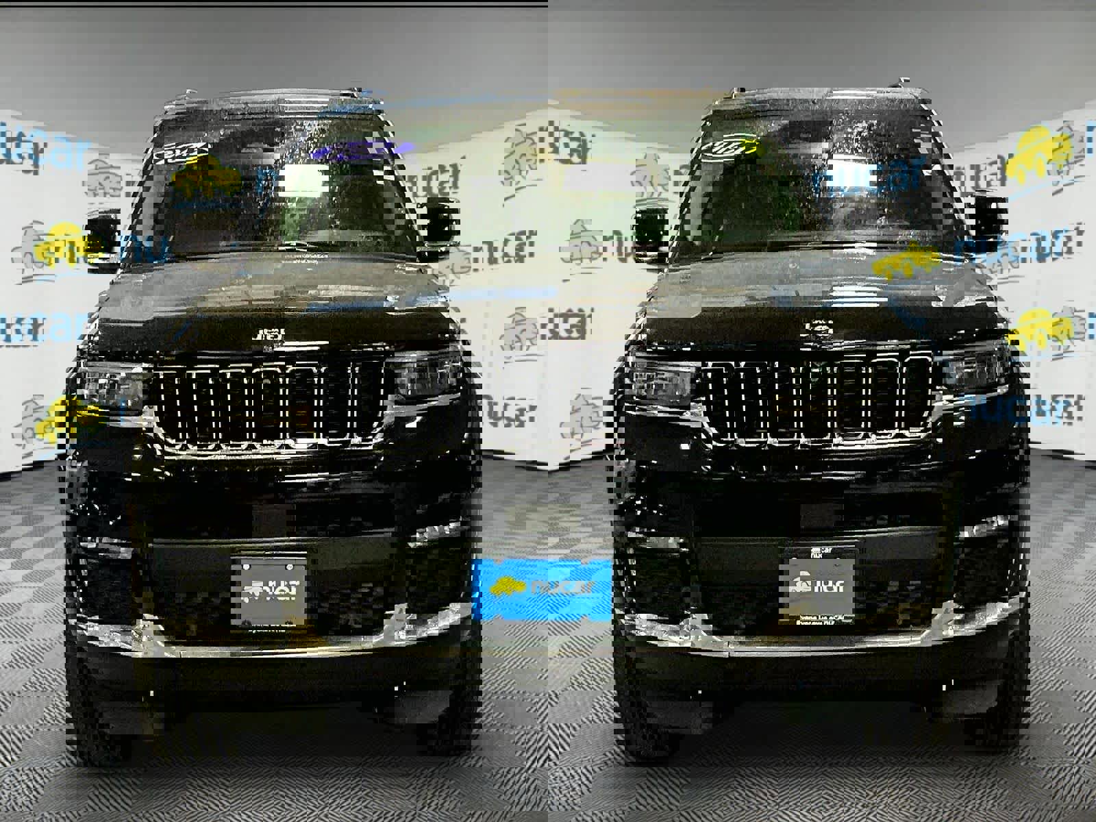 Used 2021 Jeep Grand Cherokee L Limited w/ Luxury Tech Group II AWD/4WD image 2