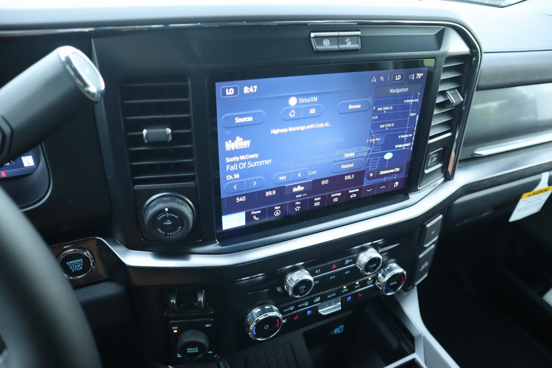 New 2026 Ford F250 Lariat w/ Black Appearance Package image 5