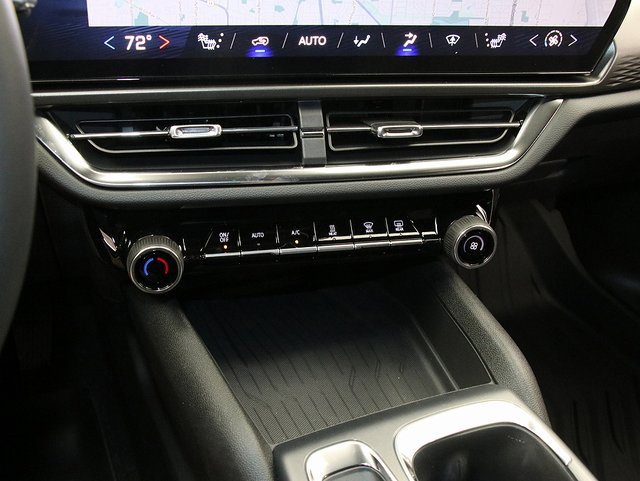 New 2026 Chevrolet Equinox EV LT w/ Comfort Package image 22