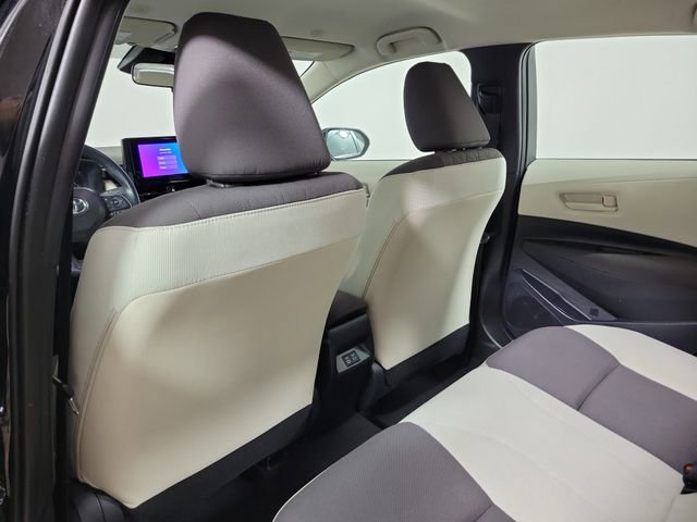 Used 2024 Toyota Corolla LE FWD image 11