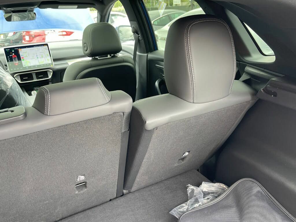 Used 2023 VinFast VF 8 Plus image 88