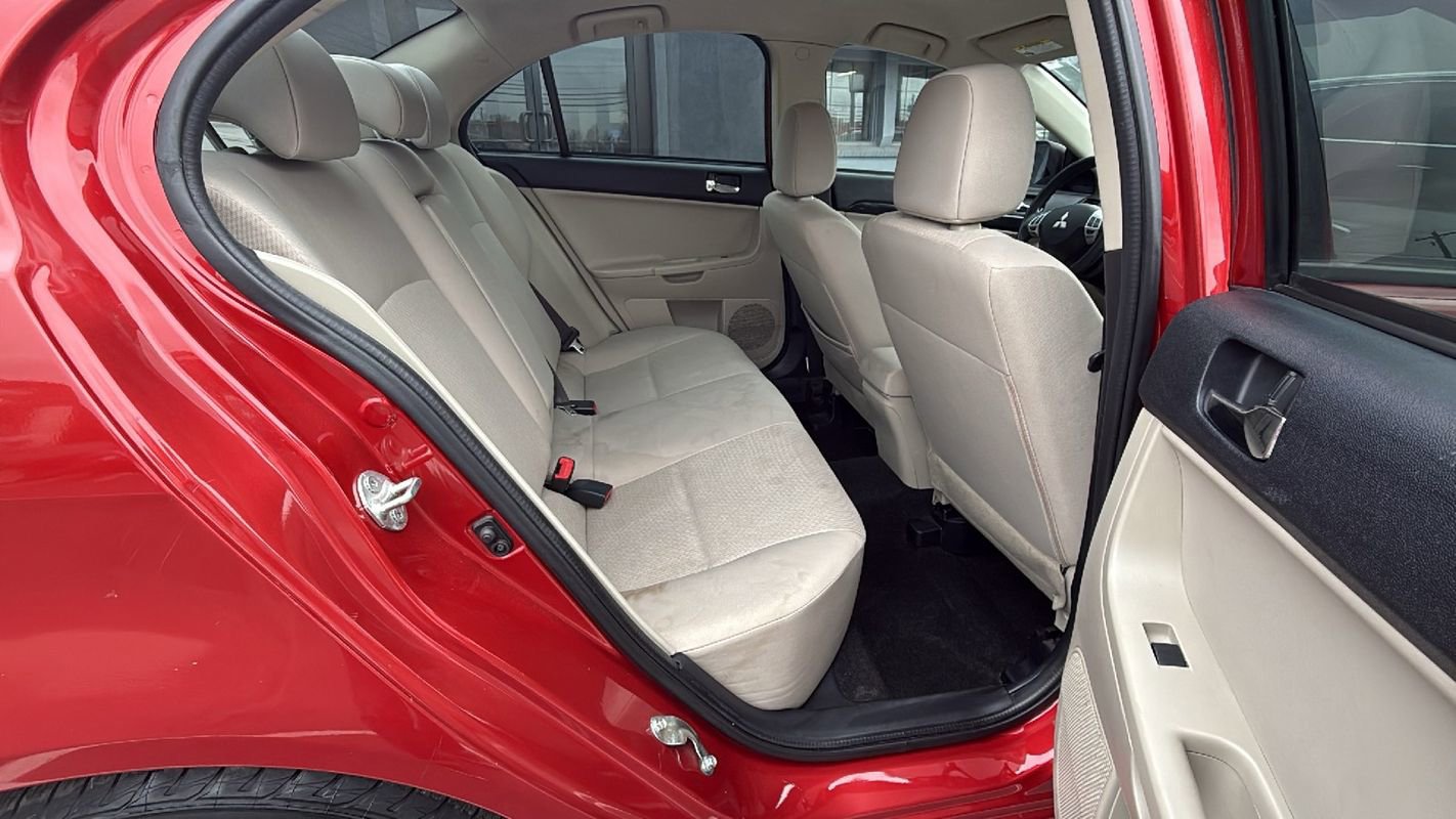 Used 2016 Mitsubishi Lancer ES image 16